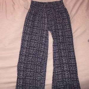 Black patterned float pants
